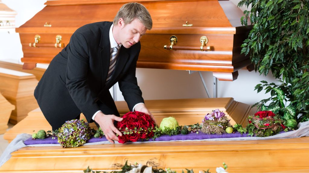 o que faz um agente funerário